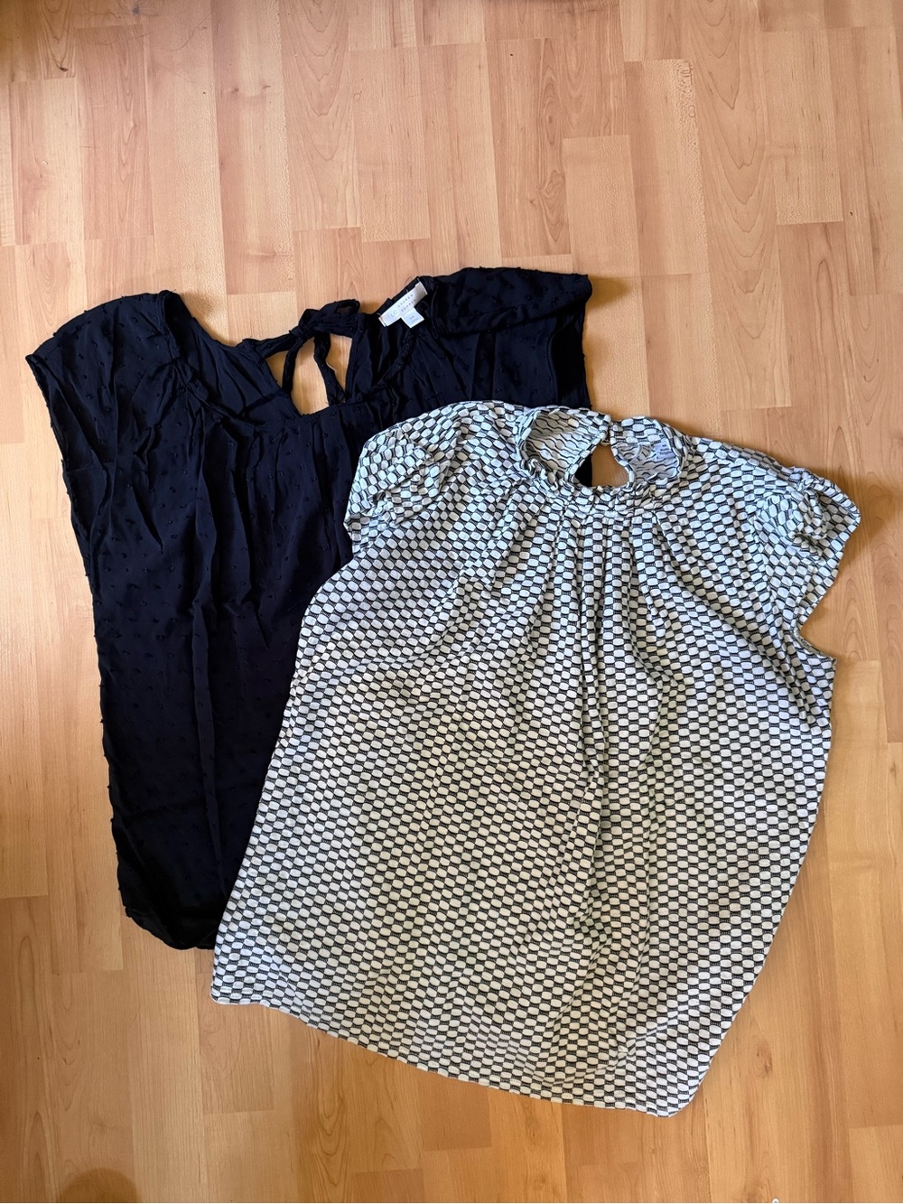 Lauren Conrad and Elle shirt bundle